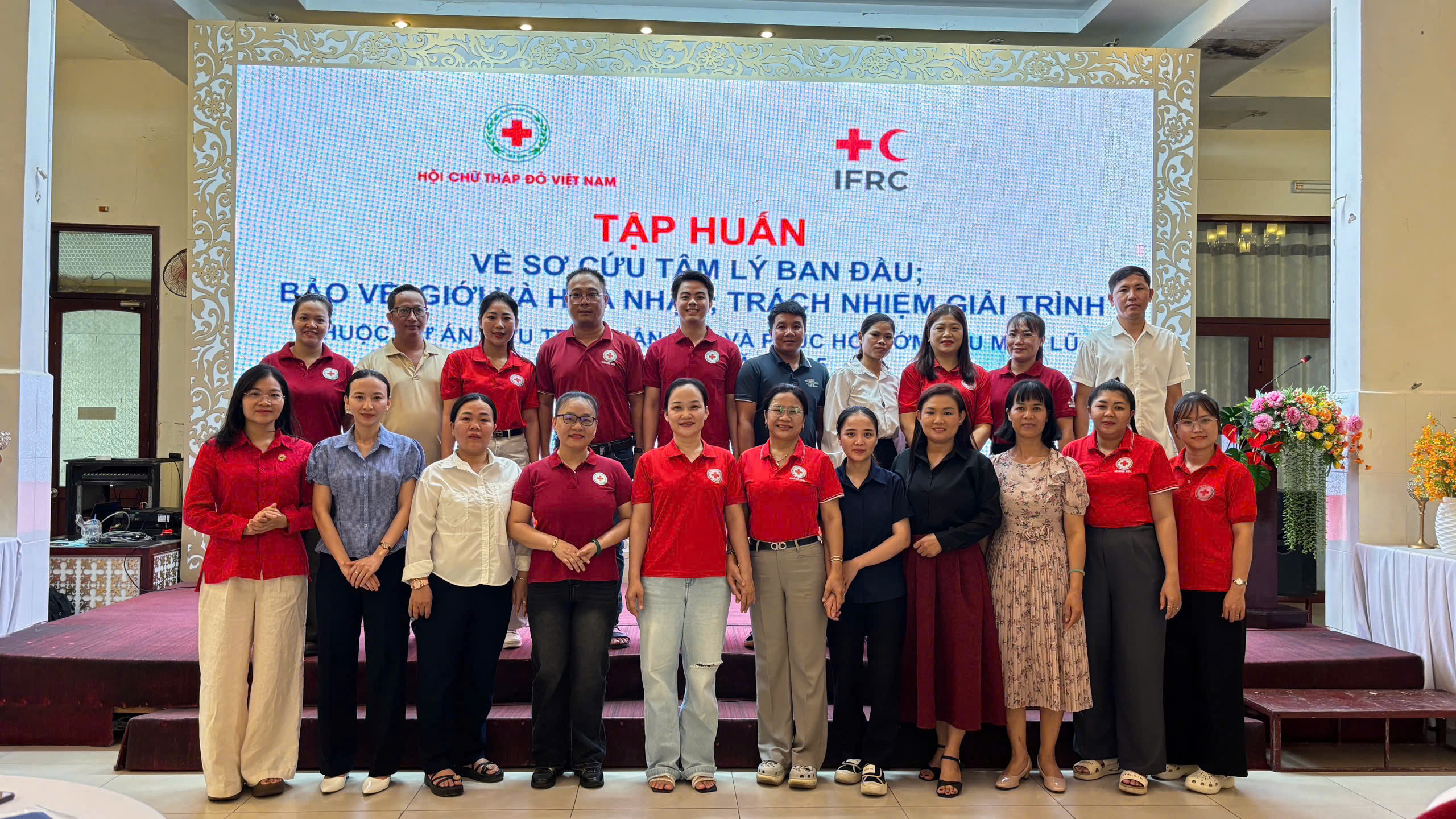 Khánh Hòa: Tập huấn sơ cấp cứu tâm lý, giới hòa nhập và trách nhiệm giải trình cho lực lượng ứng phó thiên tai